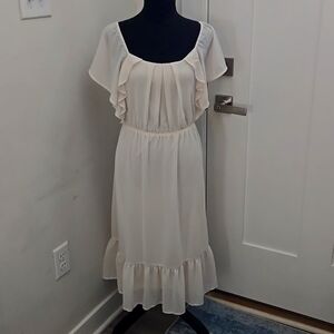 Monteau Ladies Dress!